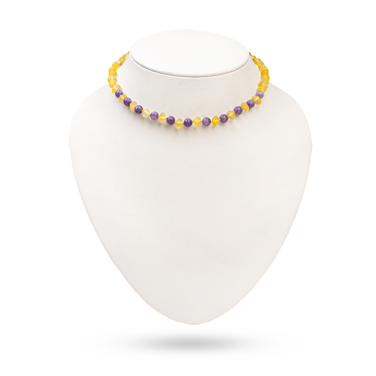 Детские бусы из янтаря и кварца