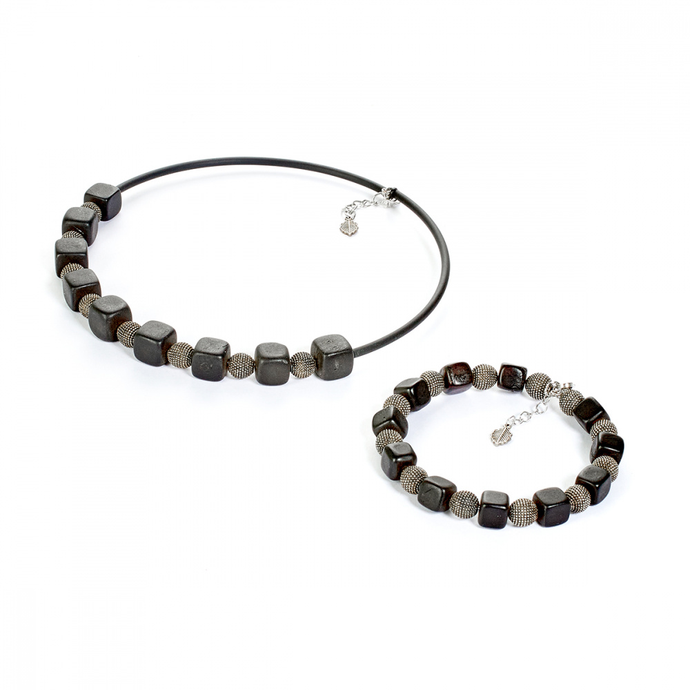 0116211990 0116211990