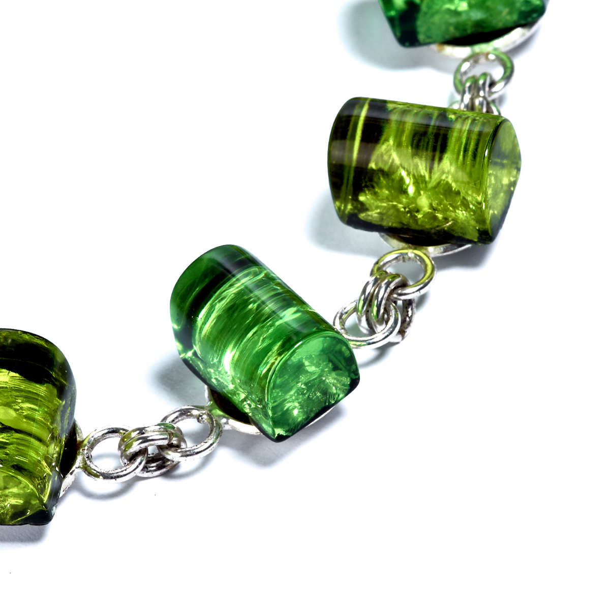 37135050_4 37135050_4