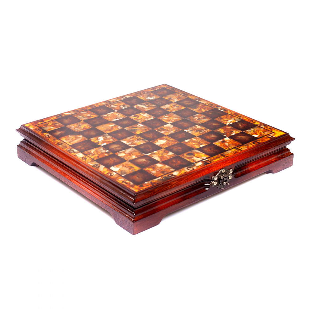 Шахматы, дерево, Янтарь