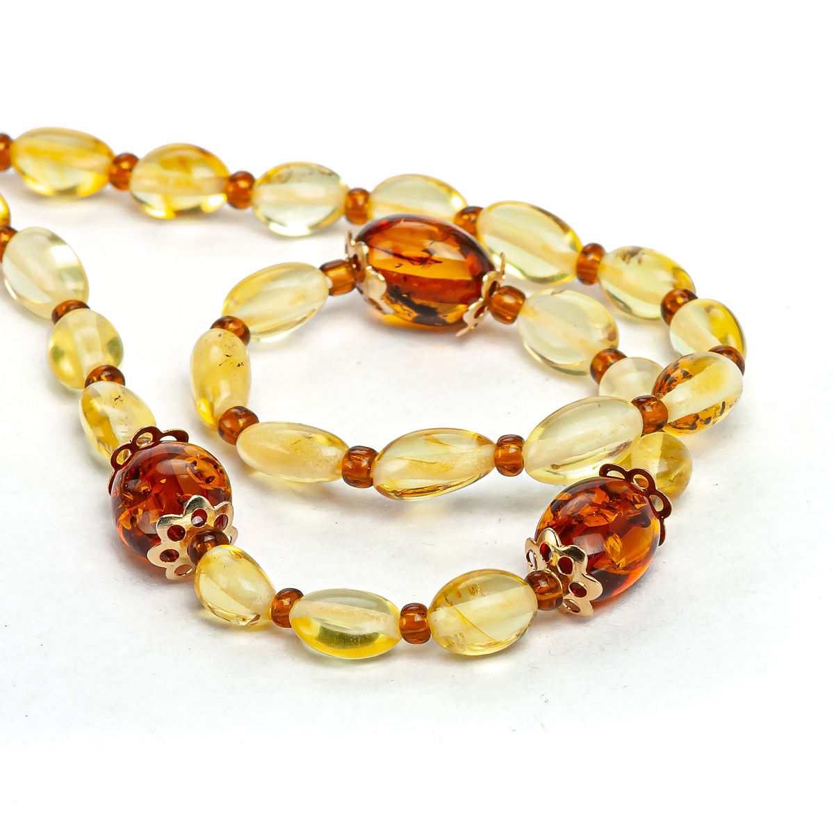 84021429_3 84021429_3