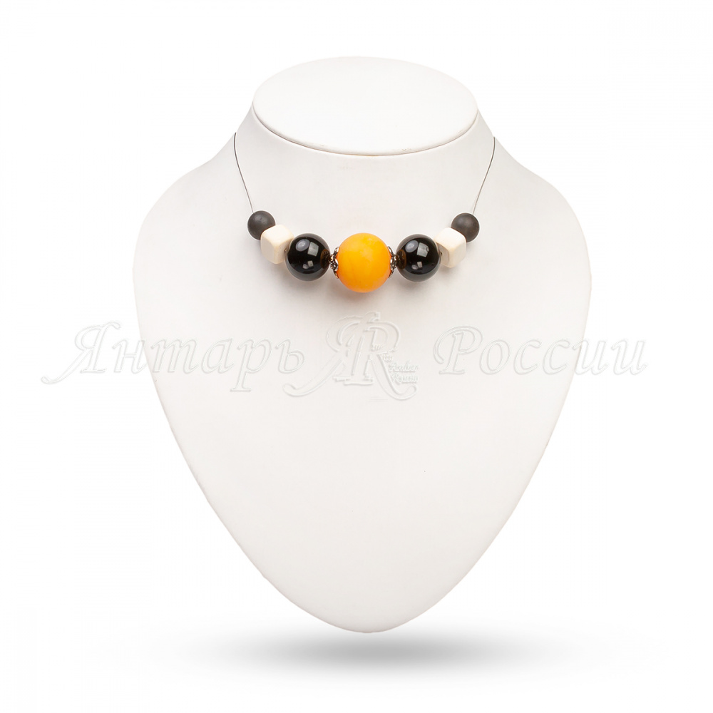 Колье из Янтаря